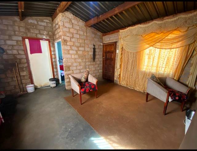2 BEDROOM HOUSE FOR SALE IN PALM RIDGE